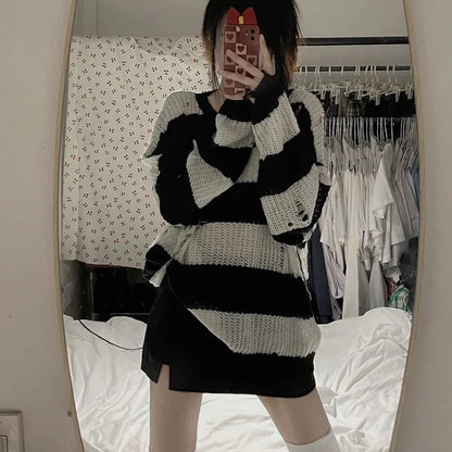 Anime NANA Okazaki Shinichi Cosplay Costume – Unisex Stripe Knitted Ripped Sweater for Autumn & Halloween