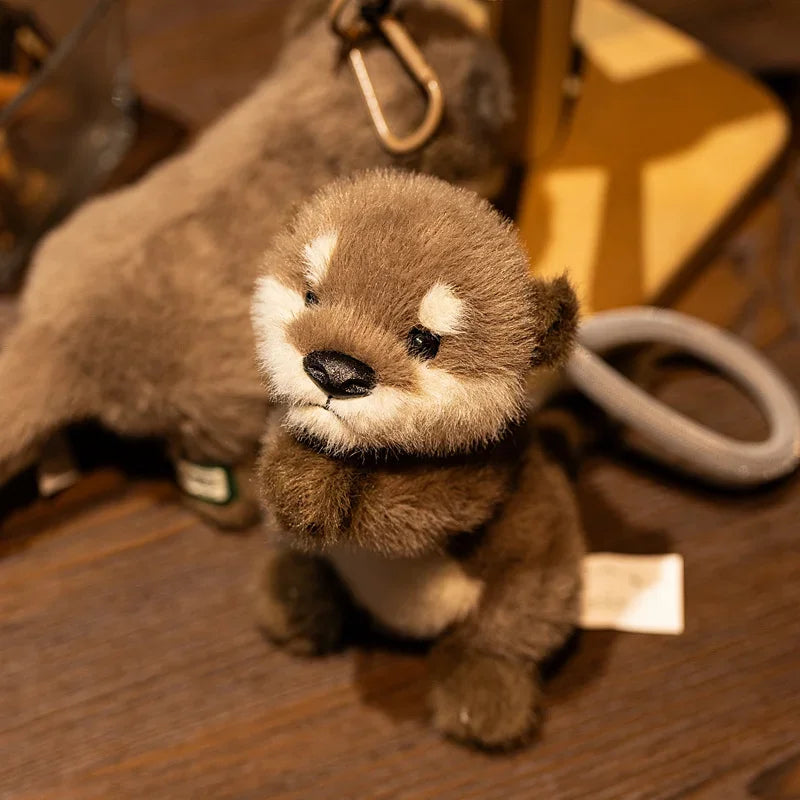Cute Otter Plush Keychain - Soft Realistic Animal Pendant for Bags and Gifts