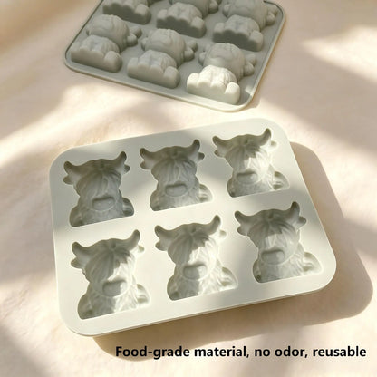 Highland Cow Silicone Ice Cube Mold - Cute 3D Reusable Tray for Cocktails, Whiskey & Drinks