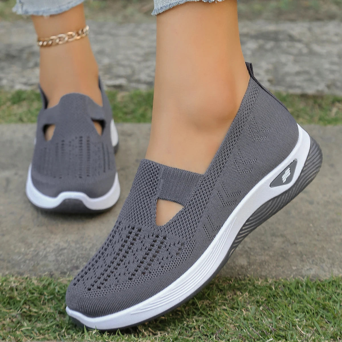 Women’s Casual Summer Sneakers - Lightweight Solid Flat Shoes for Everyday Four Season Wear