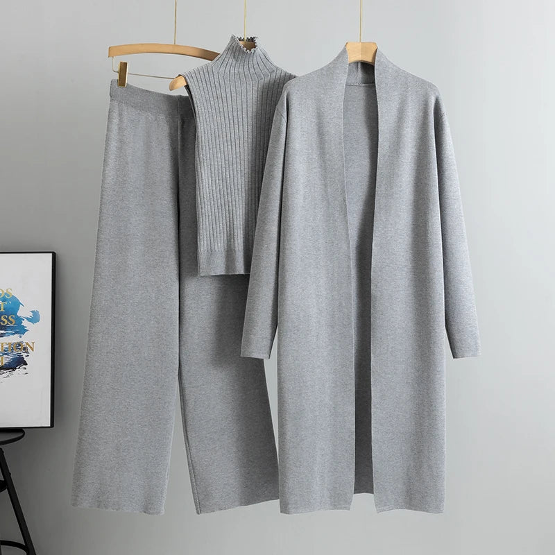 Women’s 3-Piece Tracksuit Set – Solid Tank Top, Pants & Coat, Fashionable Casual Outfit for Women