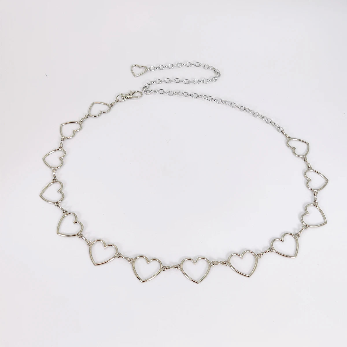 Women's Luxury Heart-Shaped Metal Waist Chain Belt – Y2K Goth Punk Accessory for Jeans & Dresses