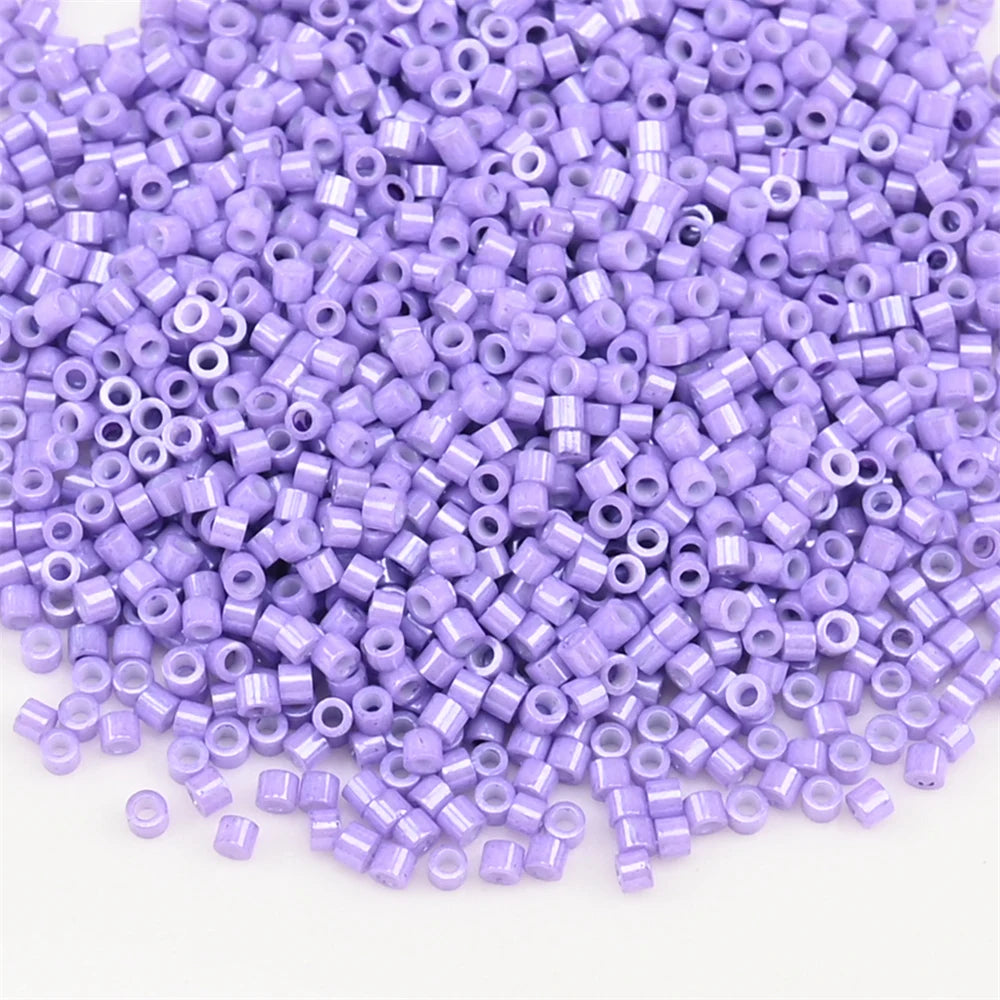 1000Pcs 1.6x1.3mm Japan Glass Seed Beads 11/0 – Cylindrical Loose Beads for DIY Statement Jewelry Making (5g Pack)