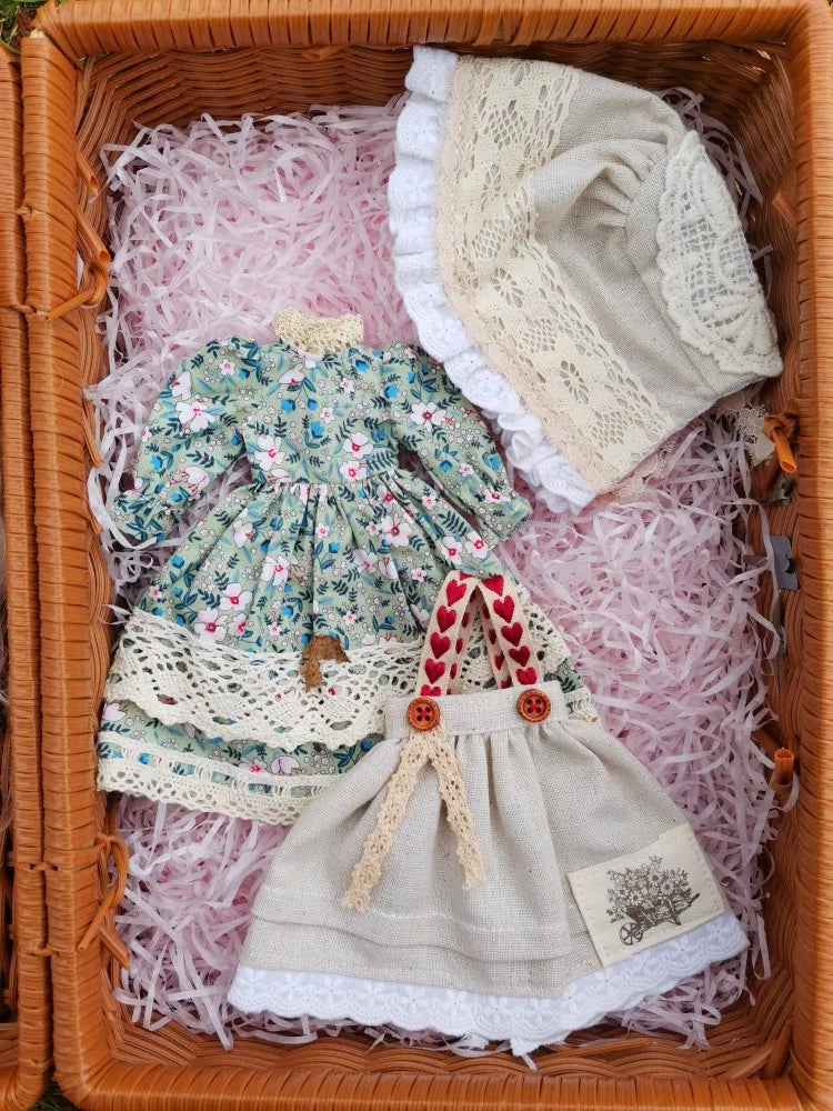 Blythe Doll Clothes Dress Suit — Outfit for OB22, OB24 & Azone Dolls