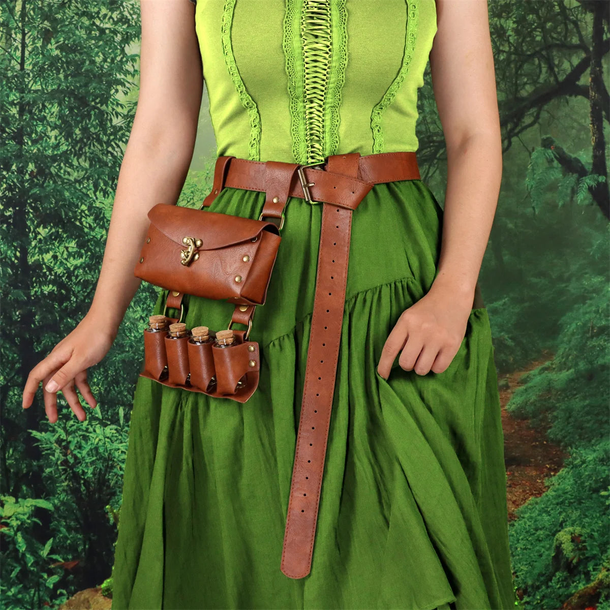 Renaissance Leather Cosplay Belt – Medieval Wizard Waist Bag with Alchemy Bottle, Cork Stopper & Copper Coin