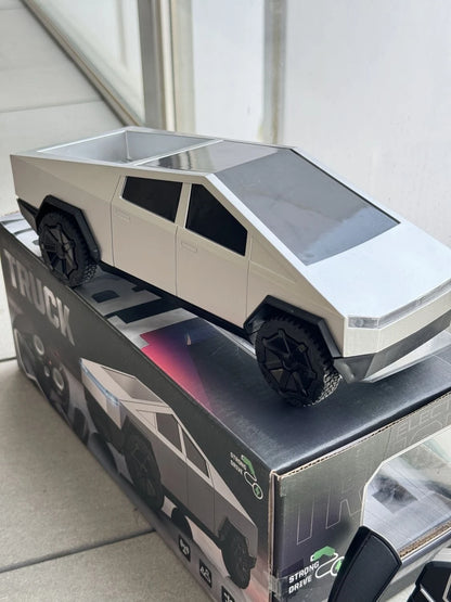 Tesla Pickup RC Car Model | Drop-Resistant Simulation Toy with Color Box for Kids & Christmas Gifts