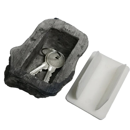 Outdoor Garden Stone Hide-a-Key: Realistic Camouflage Diversion for Geocaching and Security