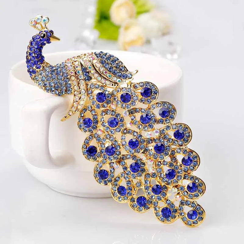 Sapphire Blue Crystal Peacock Brooch - Elegant Rhinestone Animal Pin for Fashion Accessories and Gifts