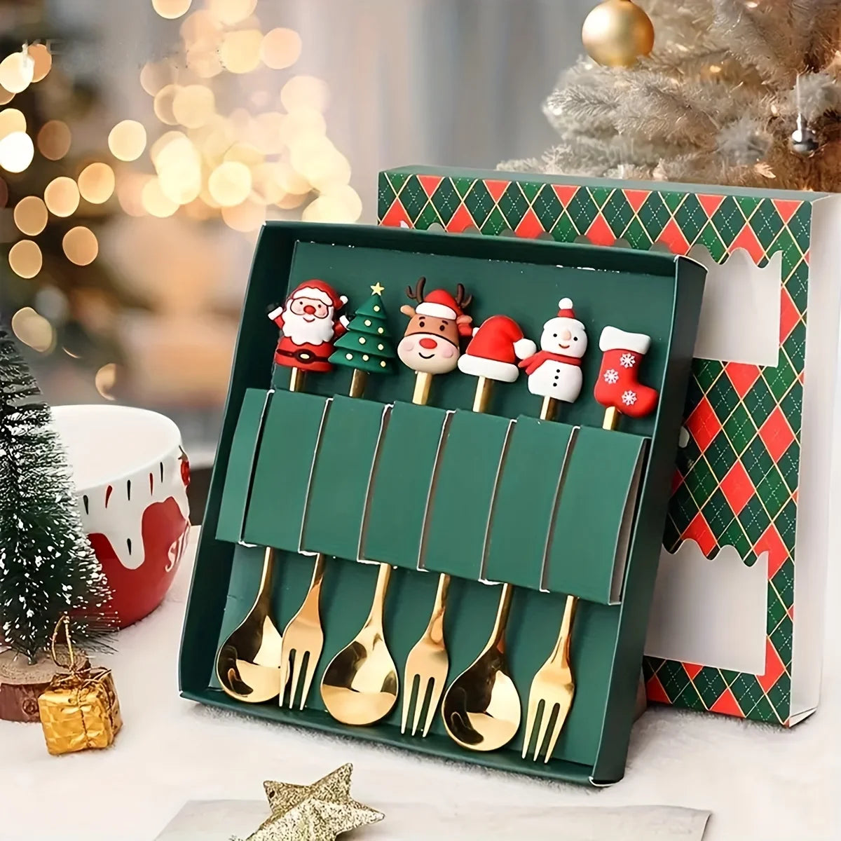 2/4/6 Pcs Christmas Fork and Spoon Set – Stainless Steel Creative Tableware | Coffee, Tea, and Dessert Forks and Spoons Gift Set