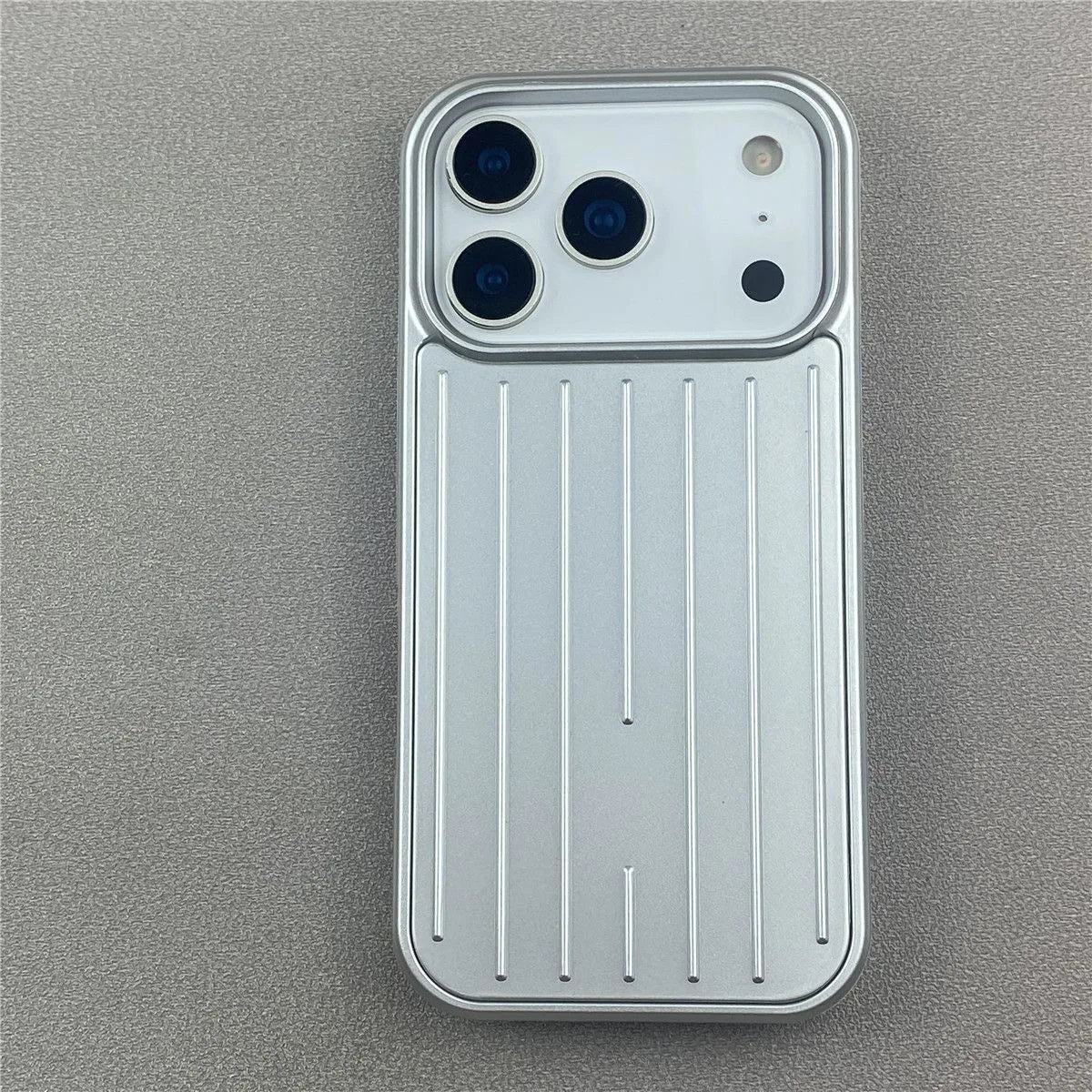 Luxury Striped Phone Case - Glossy Business Cover for iPhone 17, 16, 15, 14 & 13 Pro Max