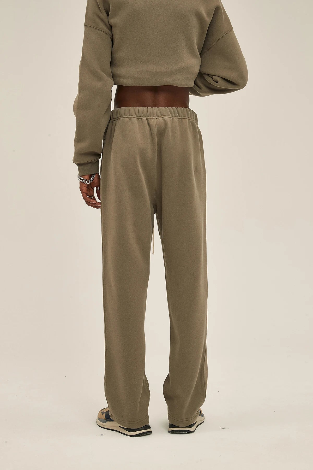 Straight-Lined Solid Color Cashmere Sweatpants – Soft Cozy Lounge Pants