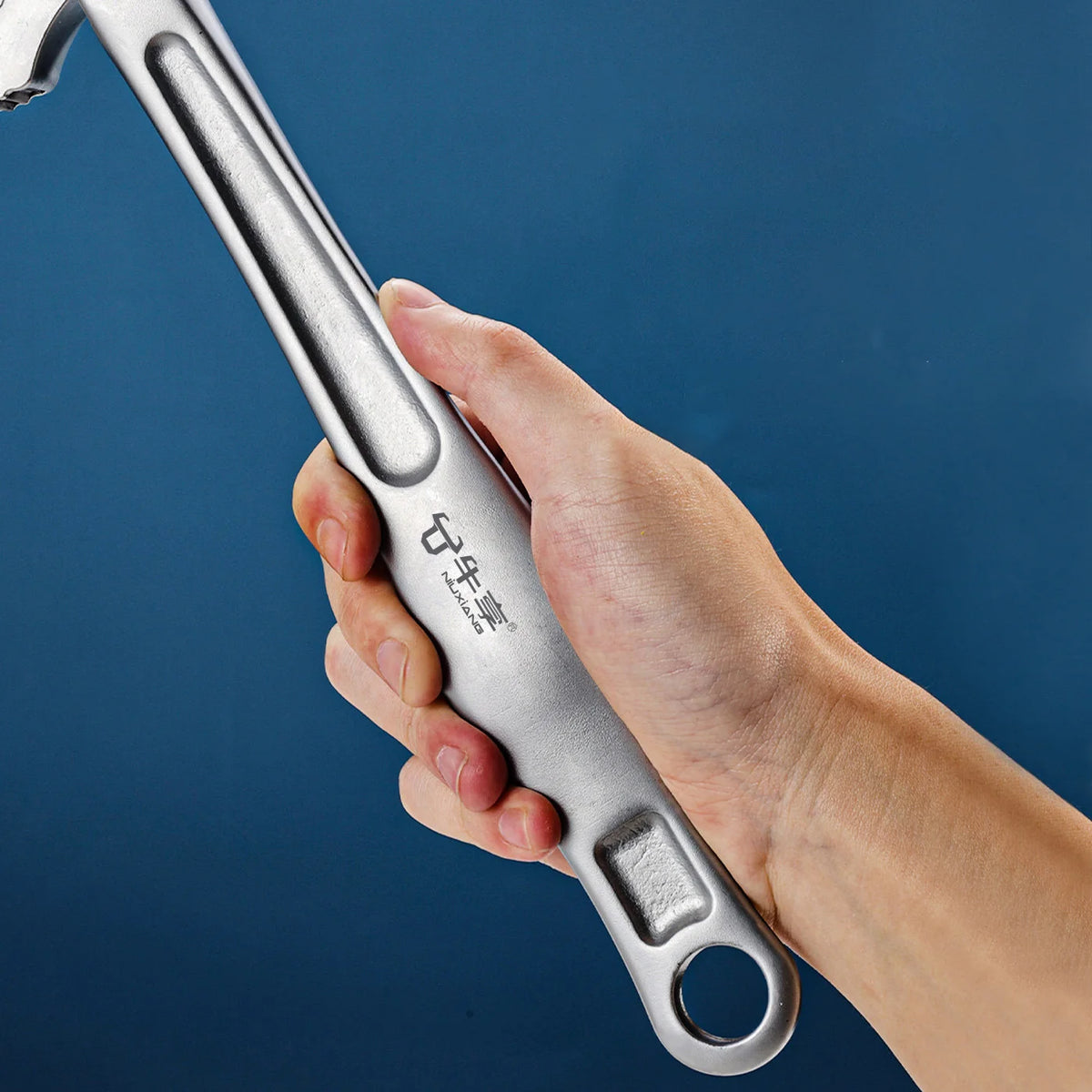 Crab Claw Wrench - Heavy-Duty Adjustable Self-Locking Ratchet Tool for Auto, Motorcycle & Pipe Repair