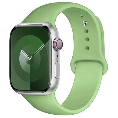 Silicone Sport Band for Apple Watch — Fits Ultra 2/3 & Series 11–SE (40–49mm)