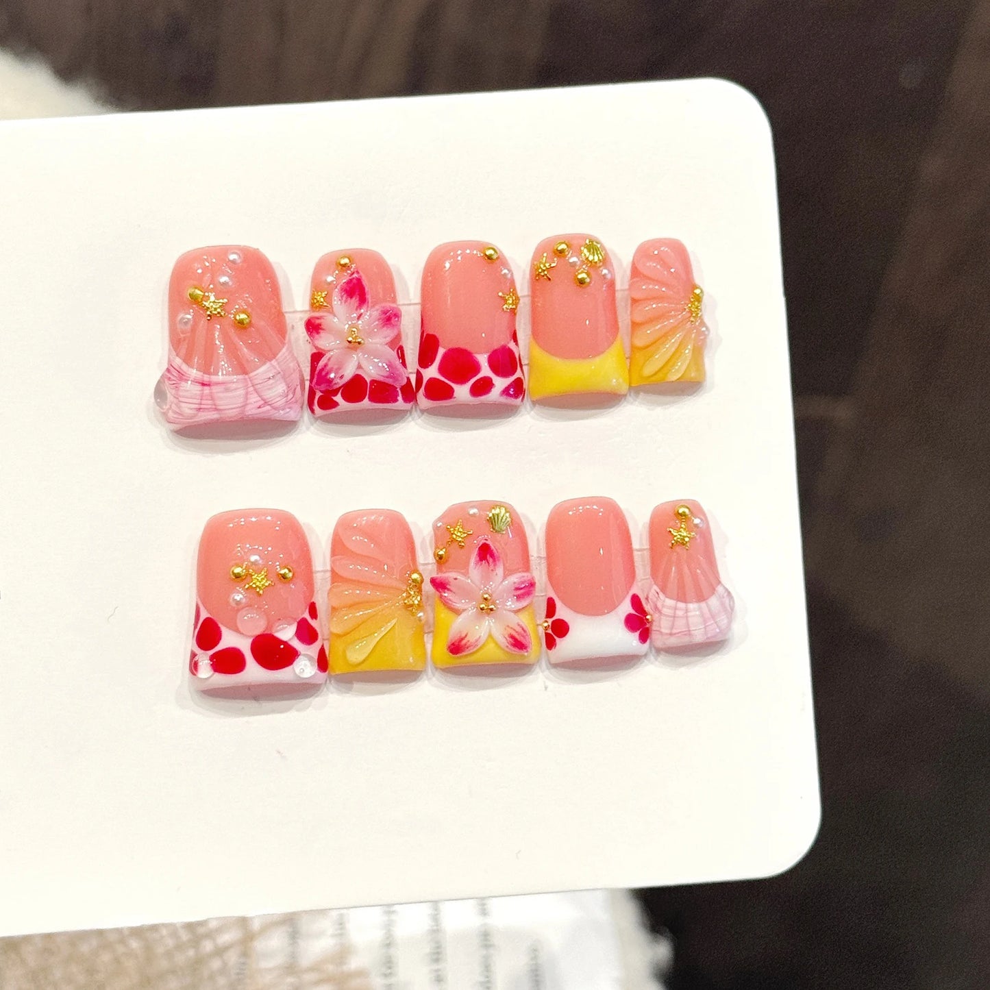 10-Piece 3D Flower Press-On Nails - Elegant French Duckbill Artificial Detachable False Nails
