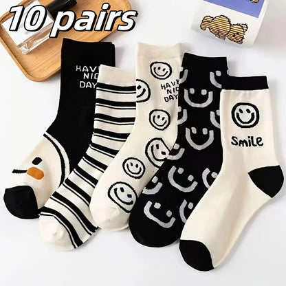 5 Pairs Happy Face Crew Socks – Cartoon Cat Cotton Mid Tube Socks, Breathable Women's Stockings & Hosiery
