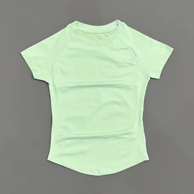 Women’s Seamless Sports Top – Short Sleeve Slim Fit Yoga & Gym Running Fitness Activewear T-Shirt Athletic Workout Tee