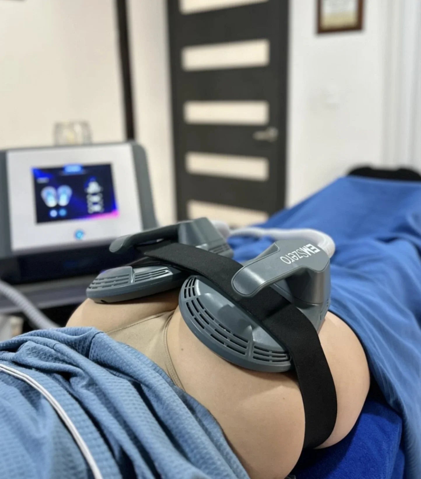 EMSzero Sculpting Machine – Portable NEO Body Slimming, Nova RF & EMS Electromagnetic Muscle Stimulator for Professional Use