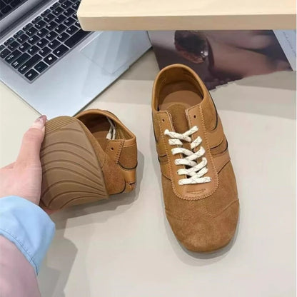 2025 New German Training Shoes for Women, Genuine Leather Lace-up Sneakers, Retro Flat Forrest Gump Style, Large Size