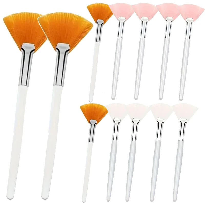 Facial Mask Applicator Brushes - Soft Fan-Shaped Flat Head Cosmetic Brushes for Skincare and Beauty Tools