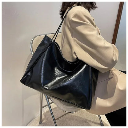 Women’s PU Leather Tote Bag – Large Capacity Soft Underarm Shoulder & Crossbody Bucket Bag Retro Casual Portable Handbag