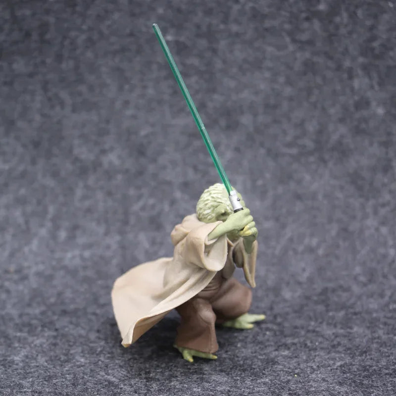 Star Wars Mandalorian Master Yoda Action Figure – Collectible Toy with Sword