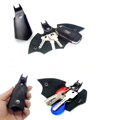 Superhero Bruce Wayne Leather Keychain – Unisex Bat Cosplay Waist Key Holder & Fashion Keyring Gift