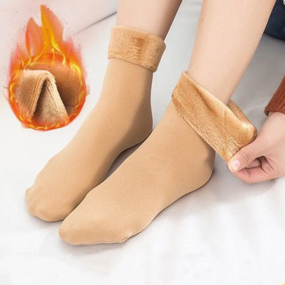 Winter Thermal Wool Socks for Women – Thick Cashmere Velvet Seamless Snow Socks, Black Unisex Warm Socks