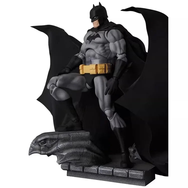 CT Toys Batman Action Figure – Mafex 126 DC Justice League Hush Collectible Toy