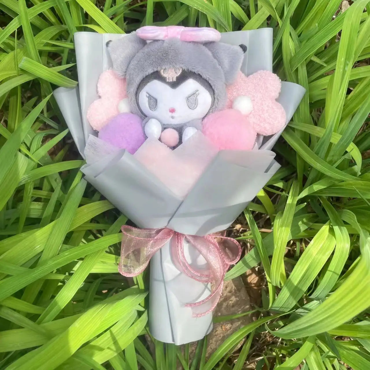 Sanrio Plush Bouquet — My Melody, Kuromi, Cinnamoroll & Hello Kitty Handmade Gift