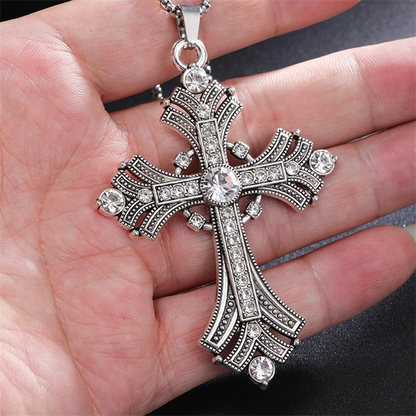 European & American Retro Gothic Cross Necklace – Unisex Hip-Hop Fashion Pendant for Men & Women, Street Style Trendsetter Jewelry Accessory