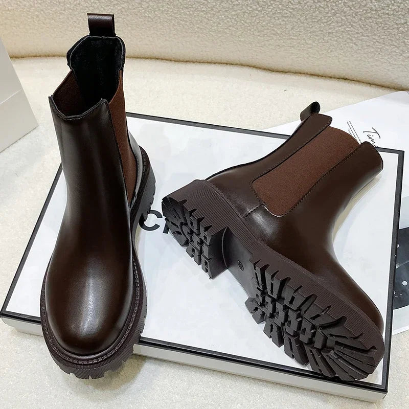 2024 Chelsea Boots – New Thick-Soled Women's Short Boots, Fashionable Autumn & Winter Shoes