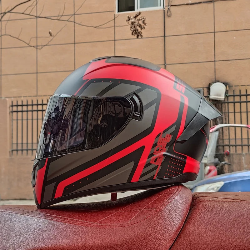 Full-Face Motorcycle Helmet — Winter Warm Double Visor Racing & Sports Motorbike Helmet