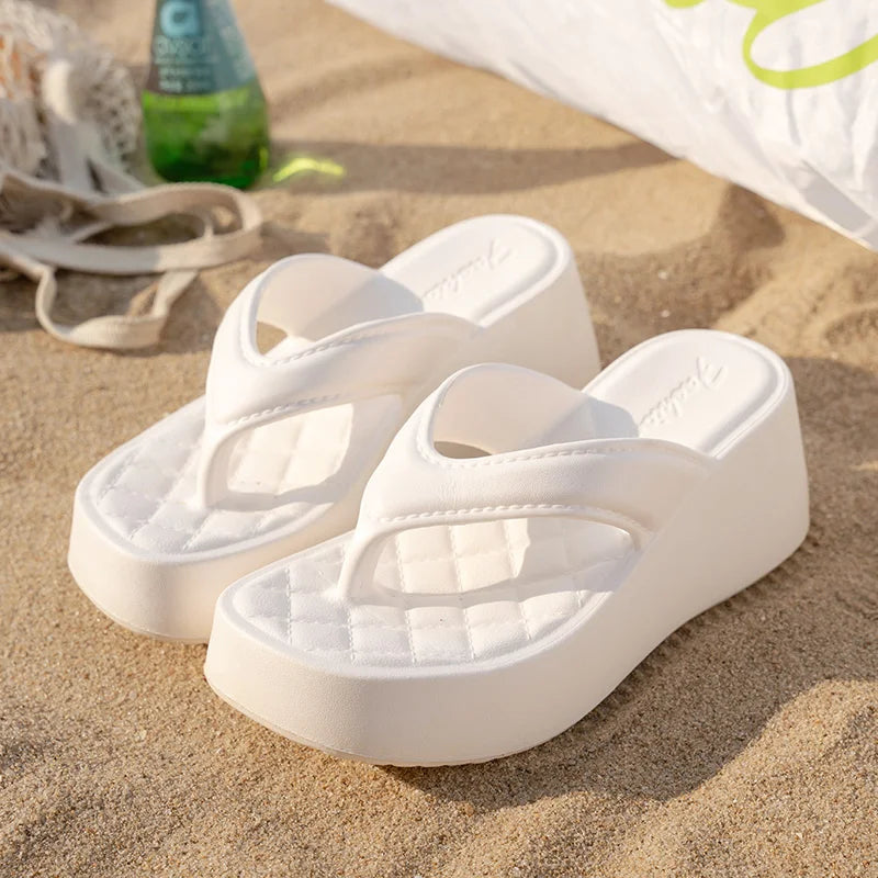 Fashion Clip Toe Chunky Platform Slippers - Women’s Summer EVA Wedge Beach Flip Flops