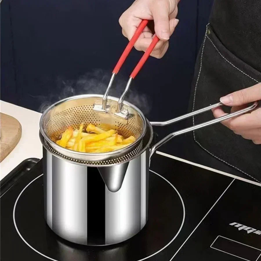 Stainless Steel Mini Fryer – Household Oil Pot with Filter for French Fries & Chicken Wings