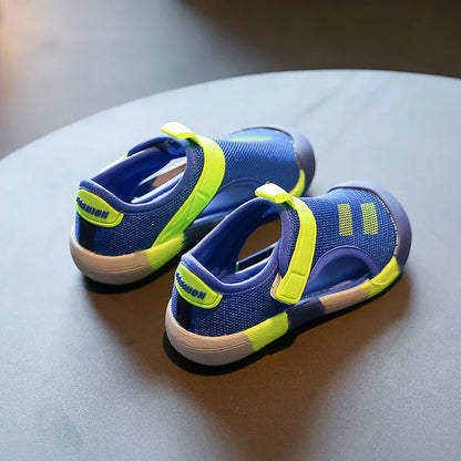 Kids’ Breathable Sport Sandals – Lightweight Summer Beach Shoes, Closed-Toe Casual Sandals for Boys & Girls