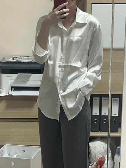 Elegant Satin Women’s Shirt — Loose Vintage Blouse with Turn-Down Collar for Spring & Autumn