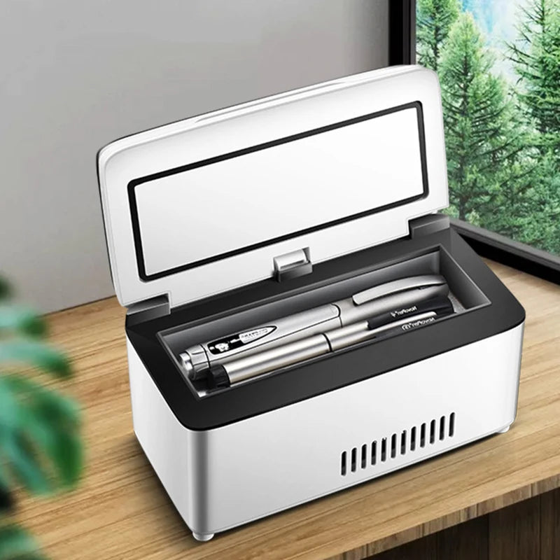 13600mAh Mini USB Refrigerator – High-Power Insulin & Pill Box Cooler, 0-18°C Refrigerated Incubator
