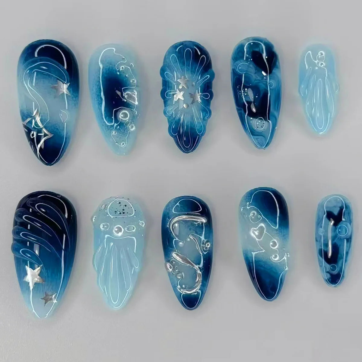 24PCS Strawberry Bow Press On Nails - Red Short Almond Pearl Starlight Floral False Nail Art Tips
