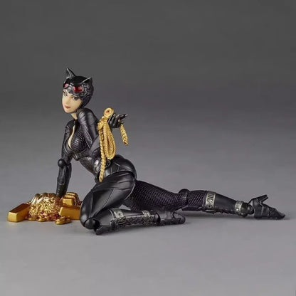 Kaiyodo Revoltech Catwoman Figure – DC Selina Kyle Batman Yamaguchi Series Collectible Toy
