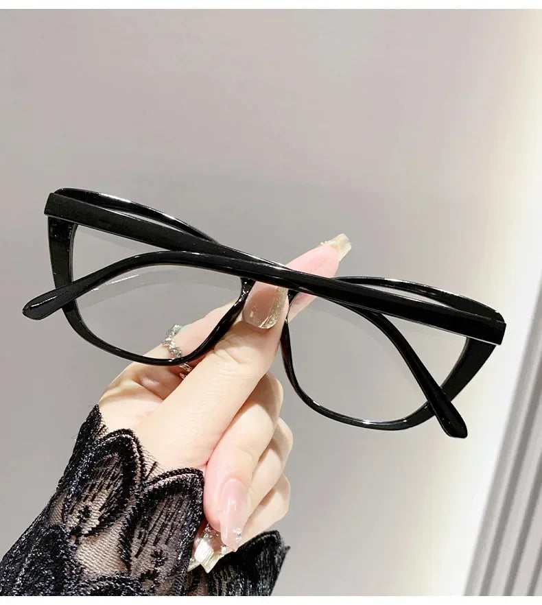 Fashion Cat Eye Reading Glasses – Luxury Anti-Blue Light Eyewear for Women & Men with Presbyopia