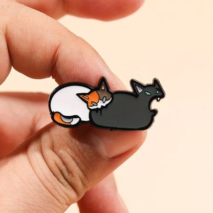 Cute Cat Enamel Brooch - Adorable Cat Lapel Pin for Bags, Clothing and Jewelry Accessories