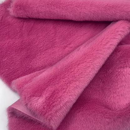 Sewbato Super Soft Artificial Rabbit Fur Fabric – 50x50cm Plush DIY Garment & Craft Material