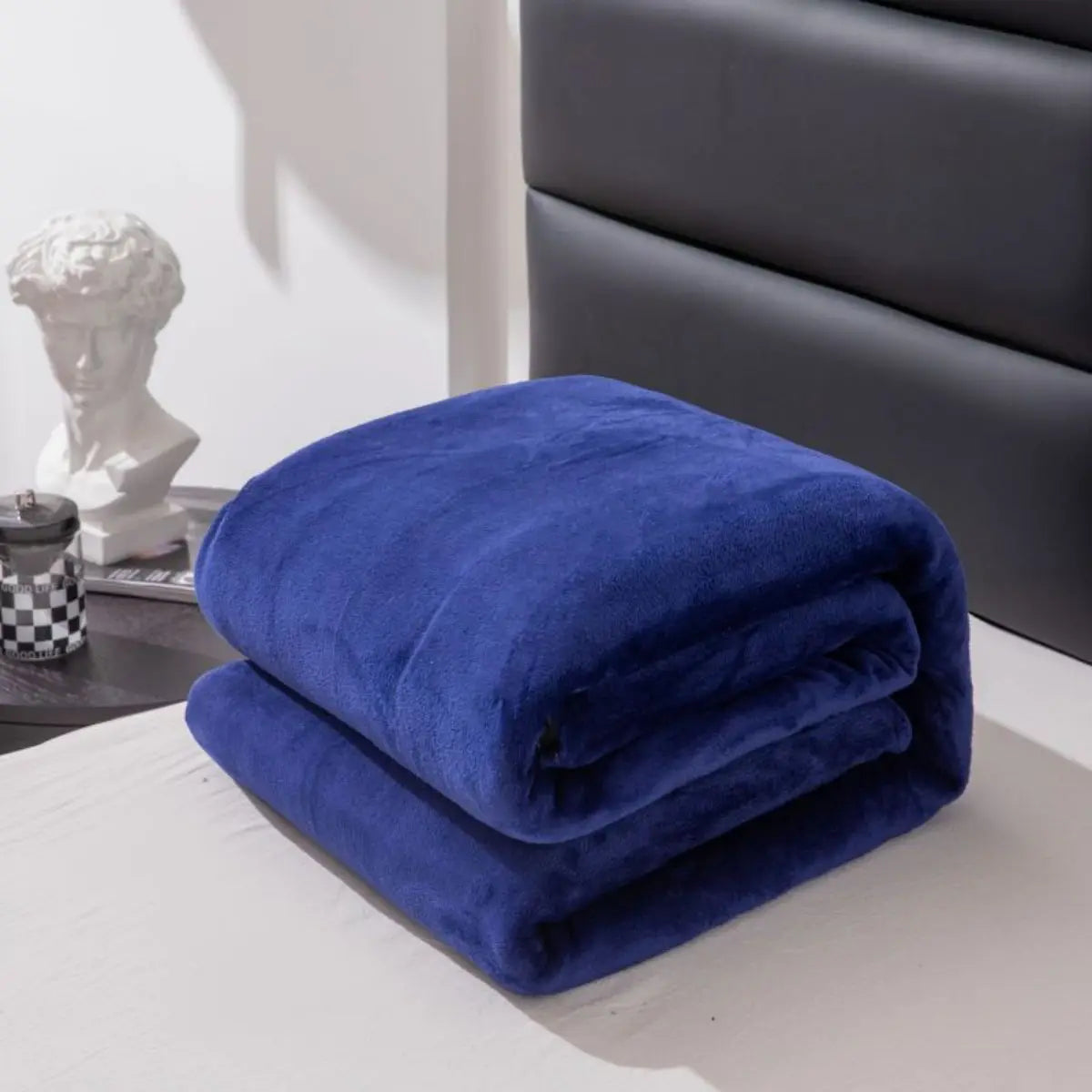 Simple Plush Blanket – Plain Colored, Multifunctional Farley Blanket Cover, Thickened and Warm