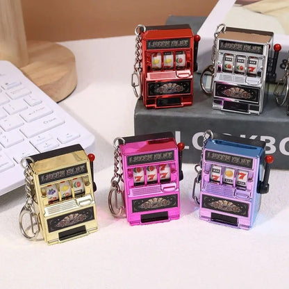 Mini Slot Machine Keychain – Creative Arcade Lucky Jackpot Toy for Fun & Stress Relief