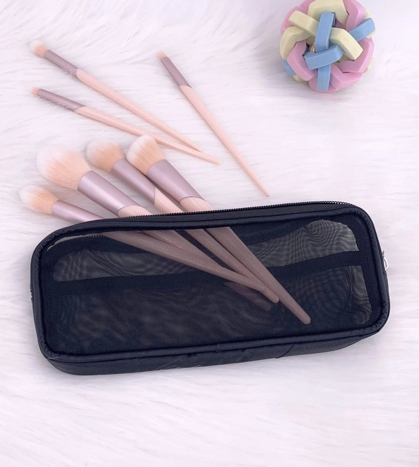Makeup Brush Travel Case – Mesh Cosmetic Toiletry Bag Organizer for Men & Women, Beauty Tools Dopp Kit Pouch for Wash Storage