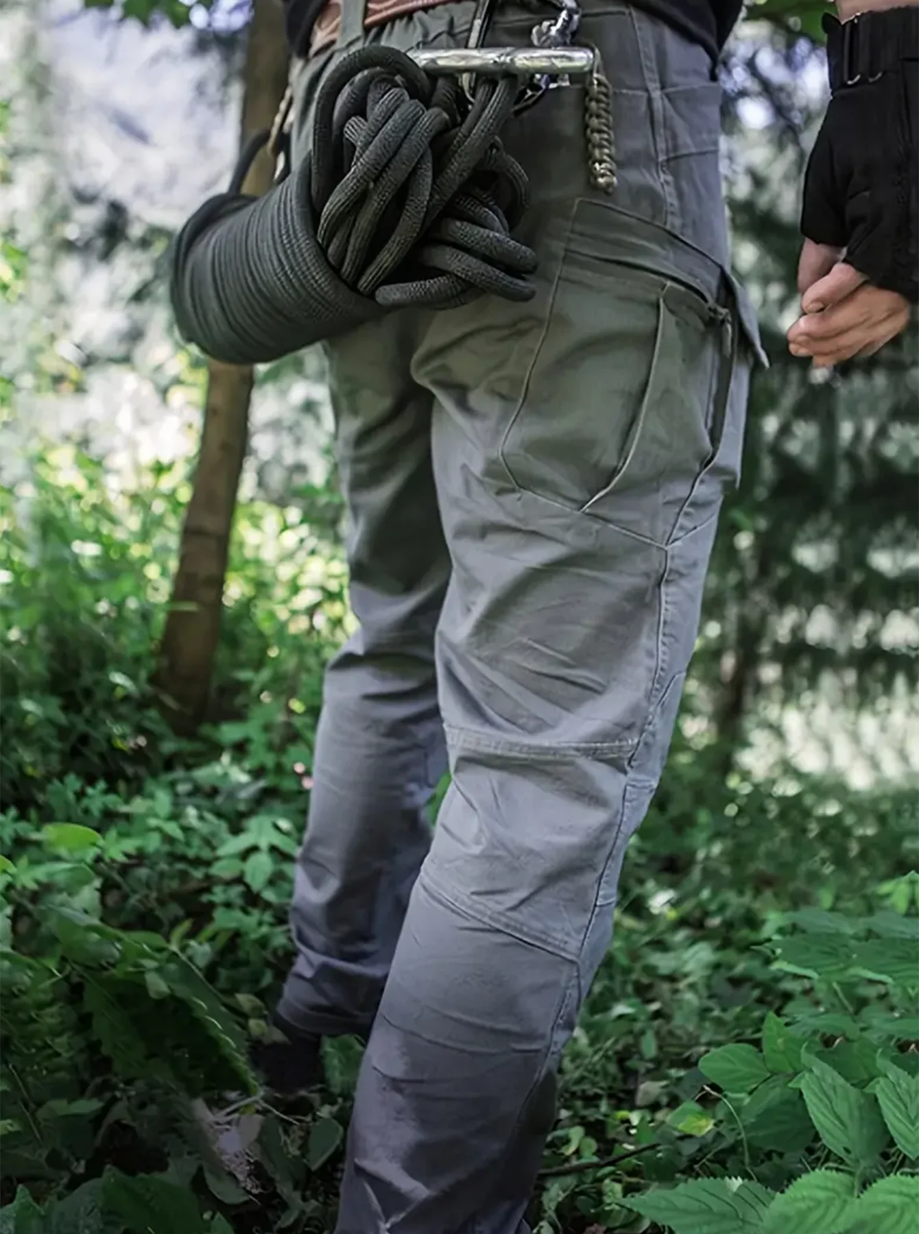 Men's Outdoor Tactical Pants — Multi-Pocket, Water-Repellent, Wear-Resistant Hiking & Sweatpants