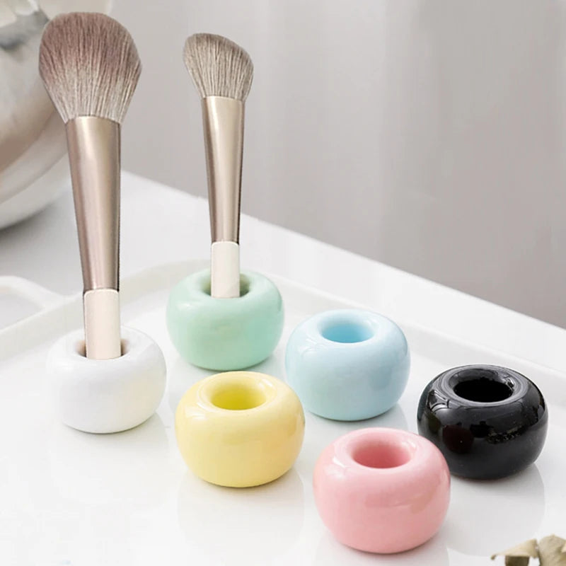 Creative Ceramic Pen Holder — Minimalist Desktop Organizer for Pens, Brushes & Office or Home Decor