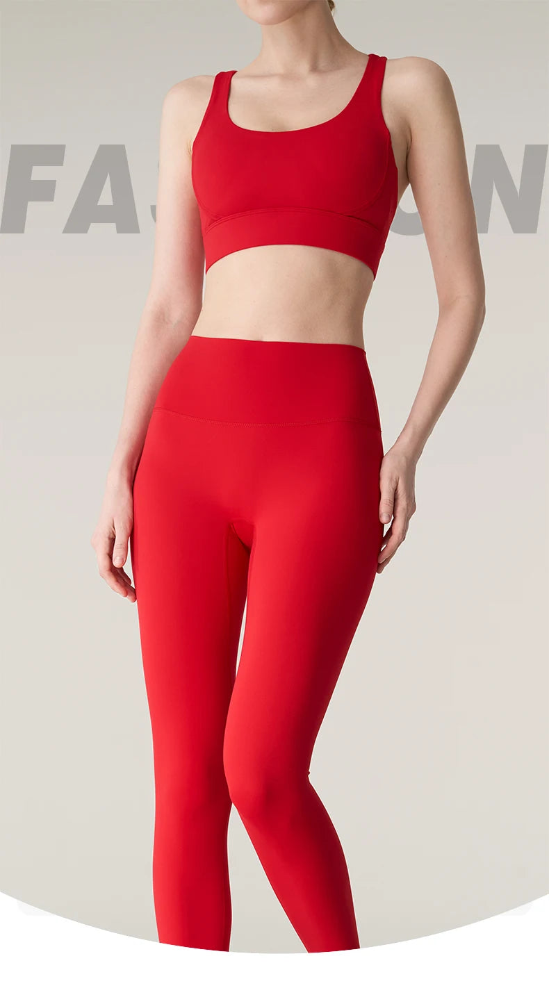 2-Piece Women’s Yoga Tracksuit – Athletic Pilates Fitness Set with Push-Up Sports Bra & Leggings for Gym Workouts