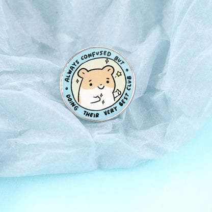 Funny Kawaii Hamster Lapel Pin – “Always Confused But Doing My Best” Cute Gift Decoration