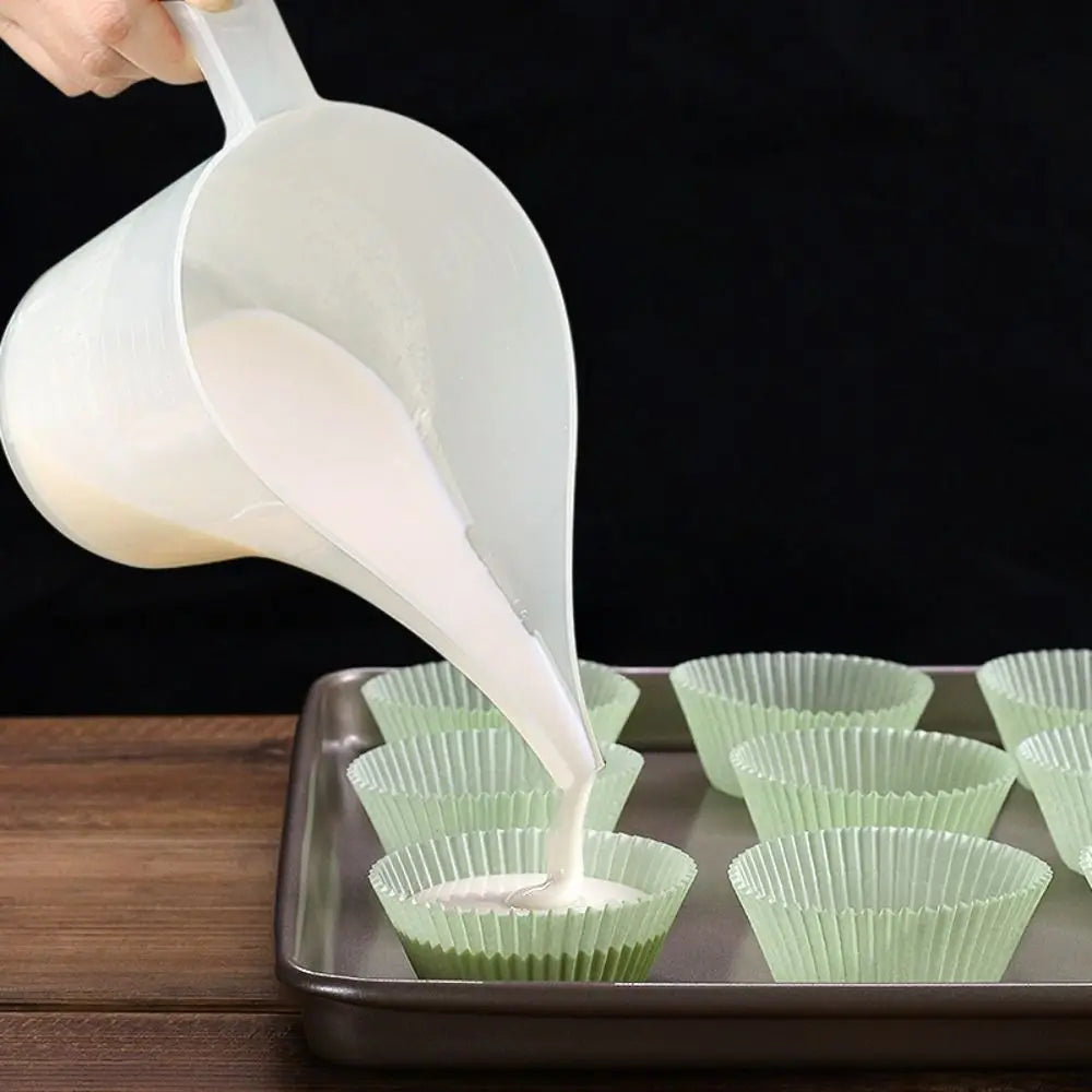 1000ML Plastic Measuring Cup with Long Spout – Graduated Funnel Pitcher Jug for Precise Liquid Pouring Kitchen Tool